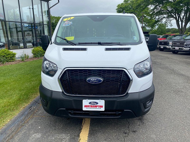 Used 2025 Ford Transit 250 Low Roof w/ Exterior Upgrade Package RWD image 2
