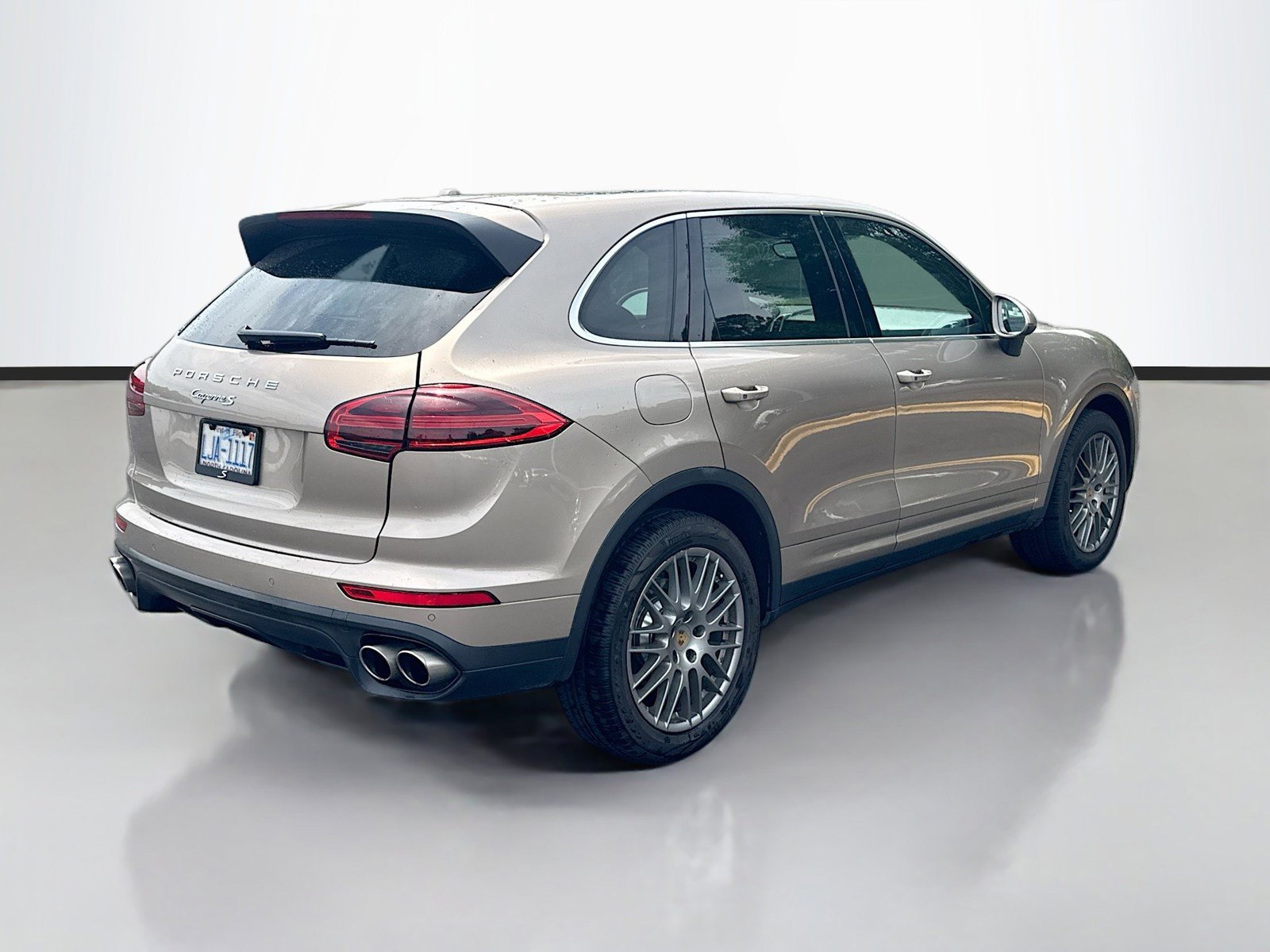 Used 2018 Porsche Cayenne S w/ Premium Package Plus AWD/4WD image 7