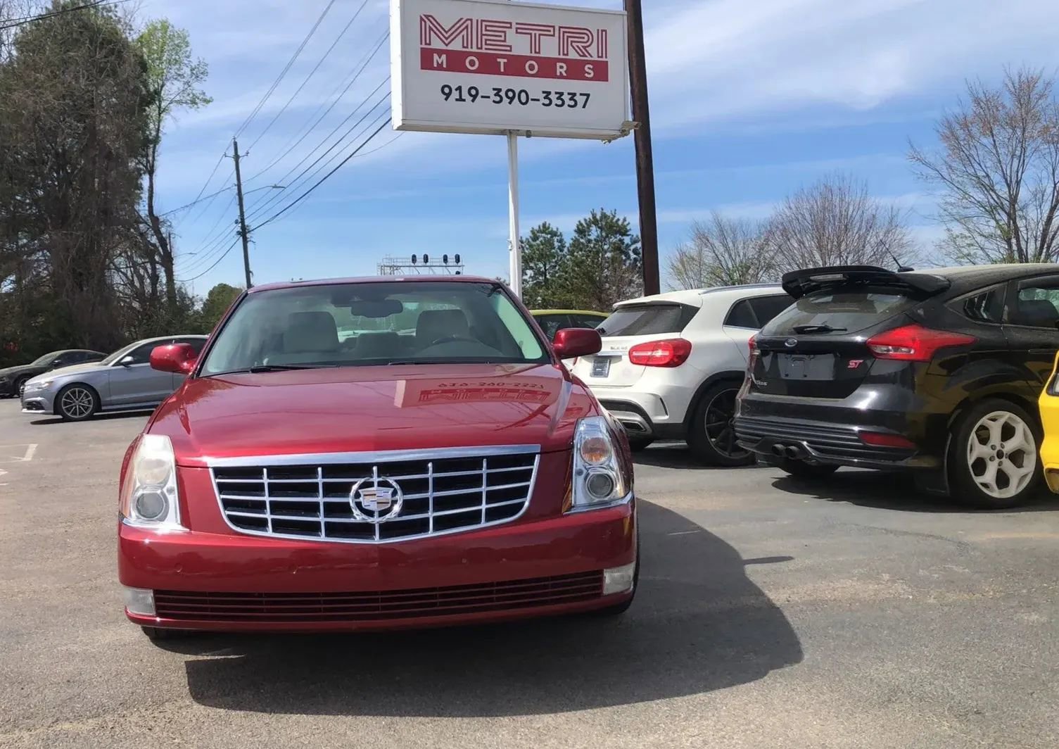 Used 2011 Cadillac DTS Platinum image 6