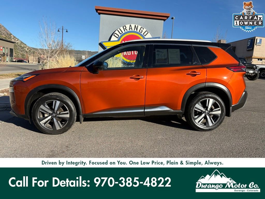 Used 2021 Nissan Rogue SL w/ Premium Package image 3