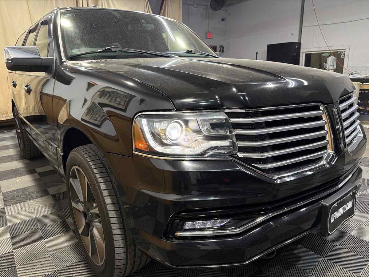 Used 2017 Lincoln Navigator Reserve image 6