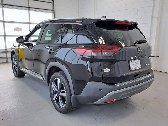 Used 2023 Nissan Rogue SL AWD/4WD image 7