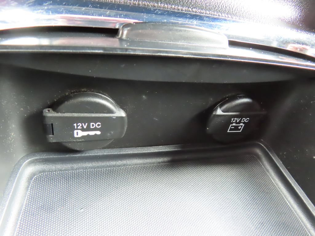 Used 2019 Dodge Grand Caravan SXT FWD image 11