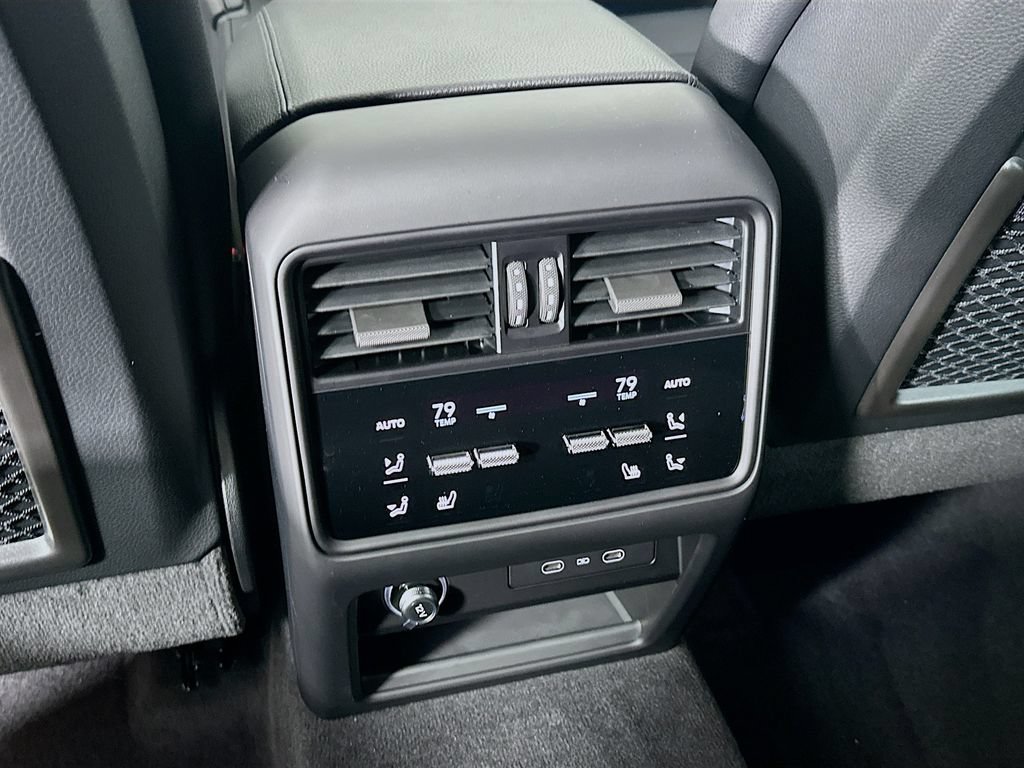 New 2026 Porsche Cayenne AWD/4WD image 27