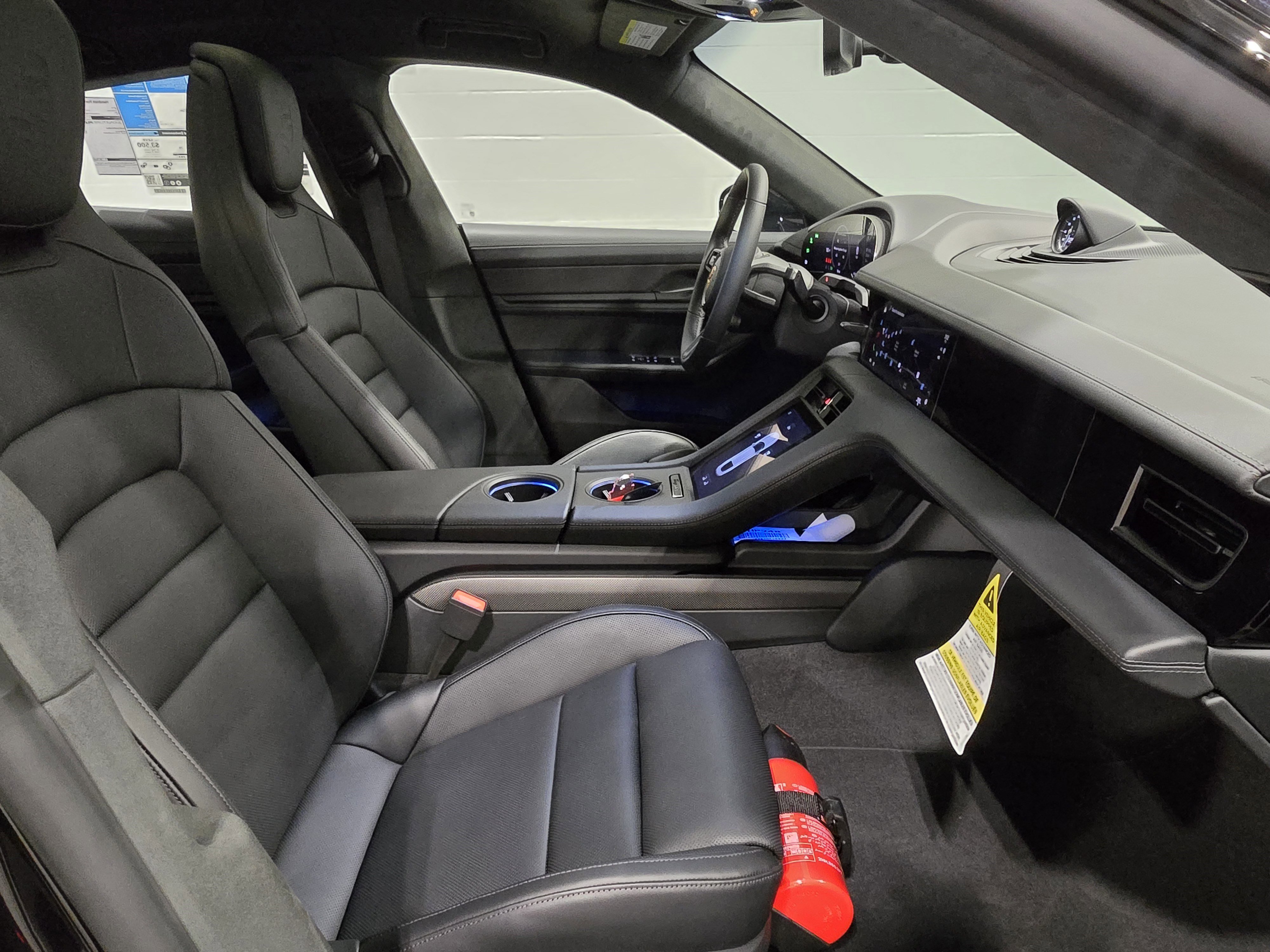 New 2026 Porsche Taycan GTS AWD/4WD image 29