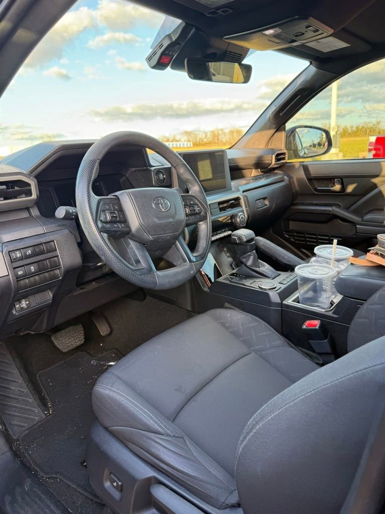 Used 2024 Toyota Tacoma SR5 image 10