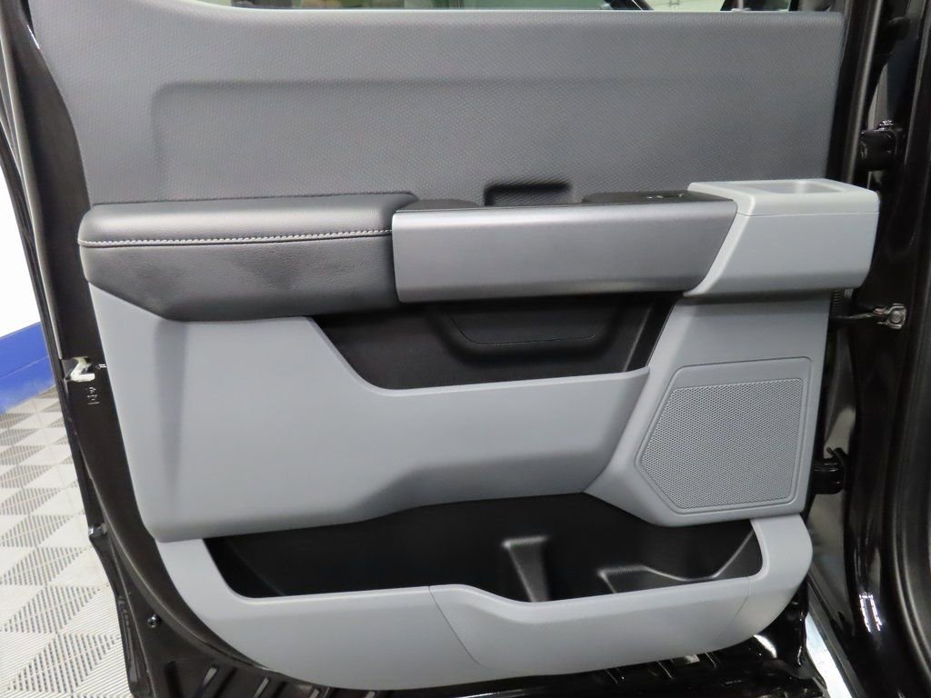 Used 2023 Ford F150 XLT w/ XTR Package image 57