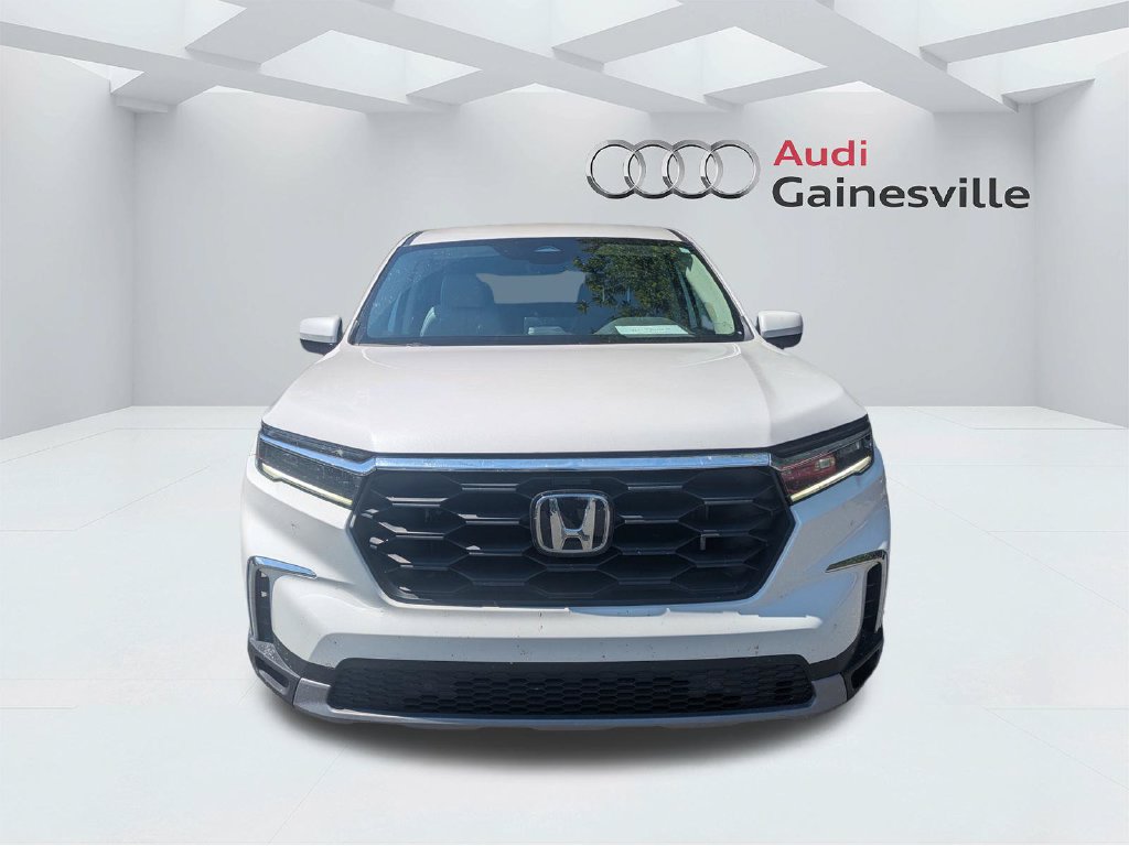 Used 2025 Honda Pilot EX-L image 7
