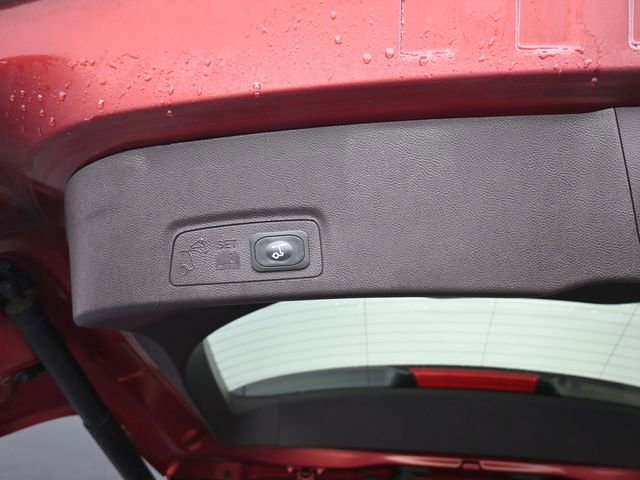 Used 2017 Lincoln MKC Premiere image 7