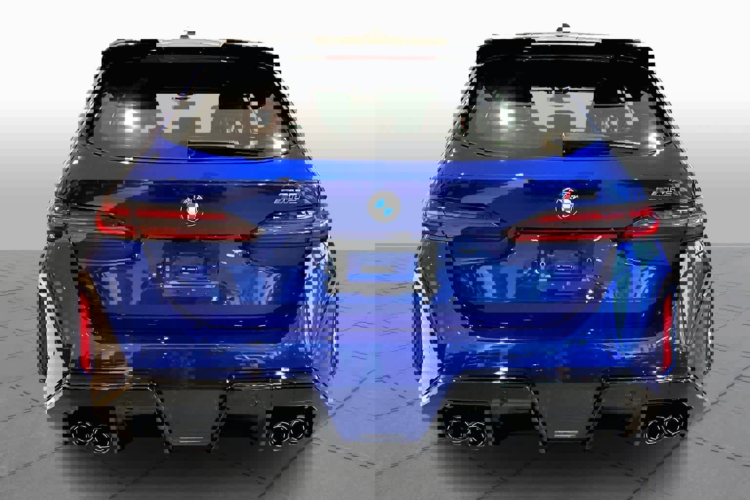 New 2026 BMW M5 Touring w/ M Driver's Package image 3