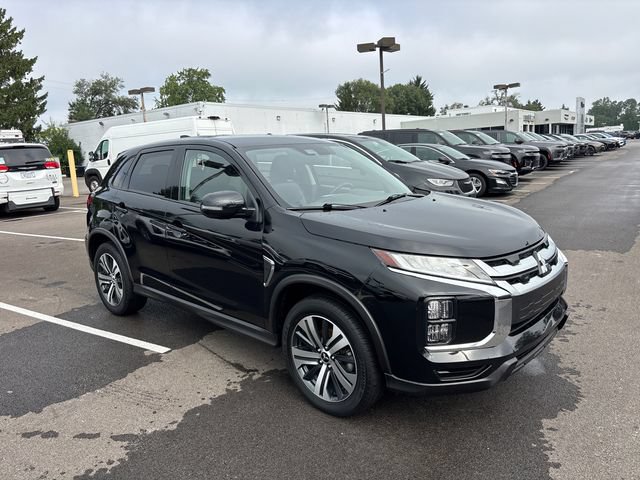 Used 2024 Mitsubishi Outlander Sport SE AWD/4WD image 2