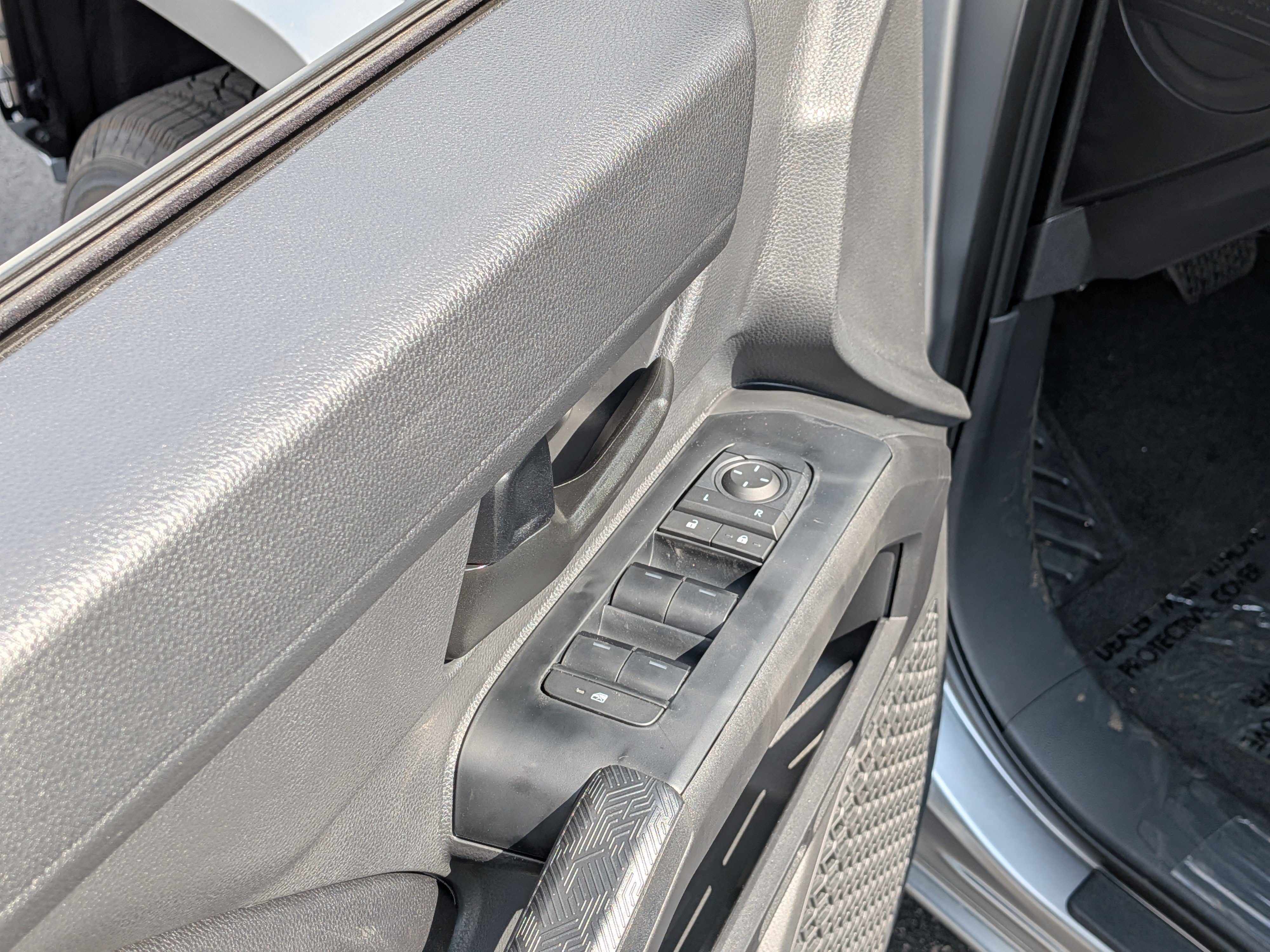 New 2026 Toyota Tacoma SR5 AWD/4WD image 13