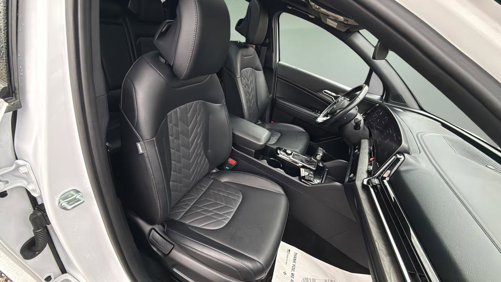 Used 2024 Kia Sportage X-Pro image 14