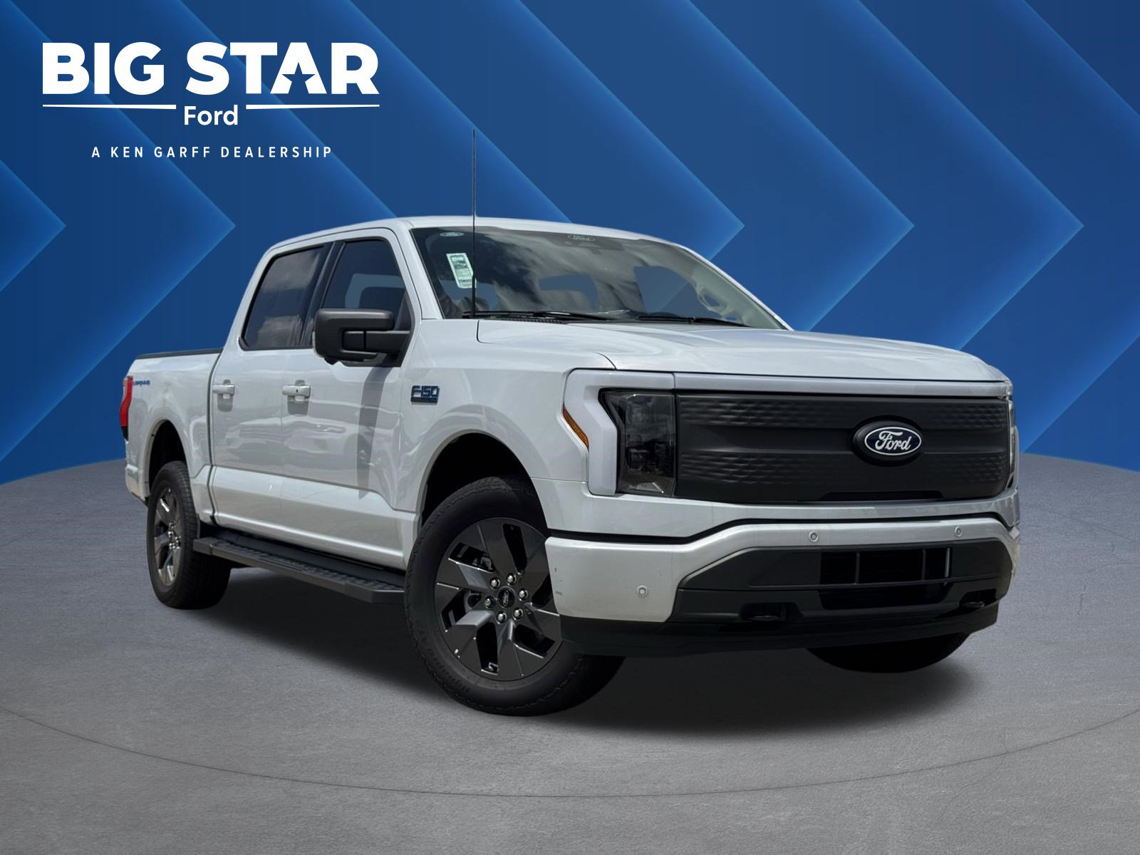 New 2025 Ford F150 Lightning Flash AWD/4WD image 1