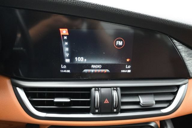 Used 2019 Alfa Romeo Giulia RWD image 22