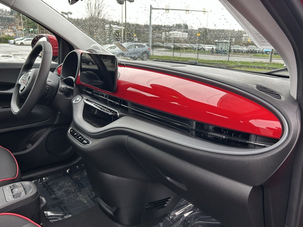Used 2024 FIAT 500 e (RED) image 16