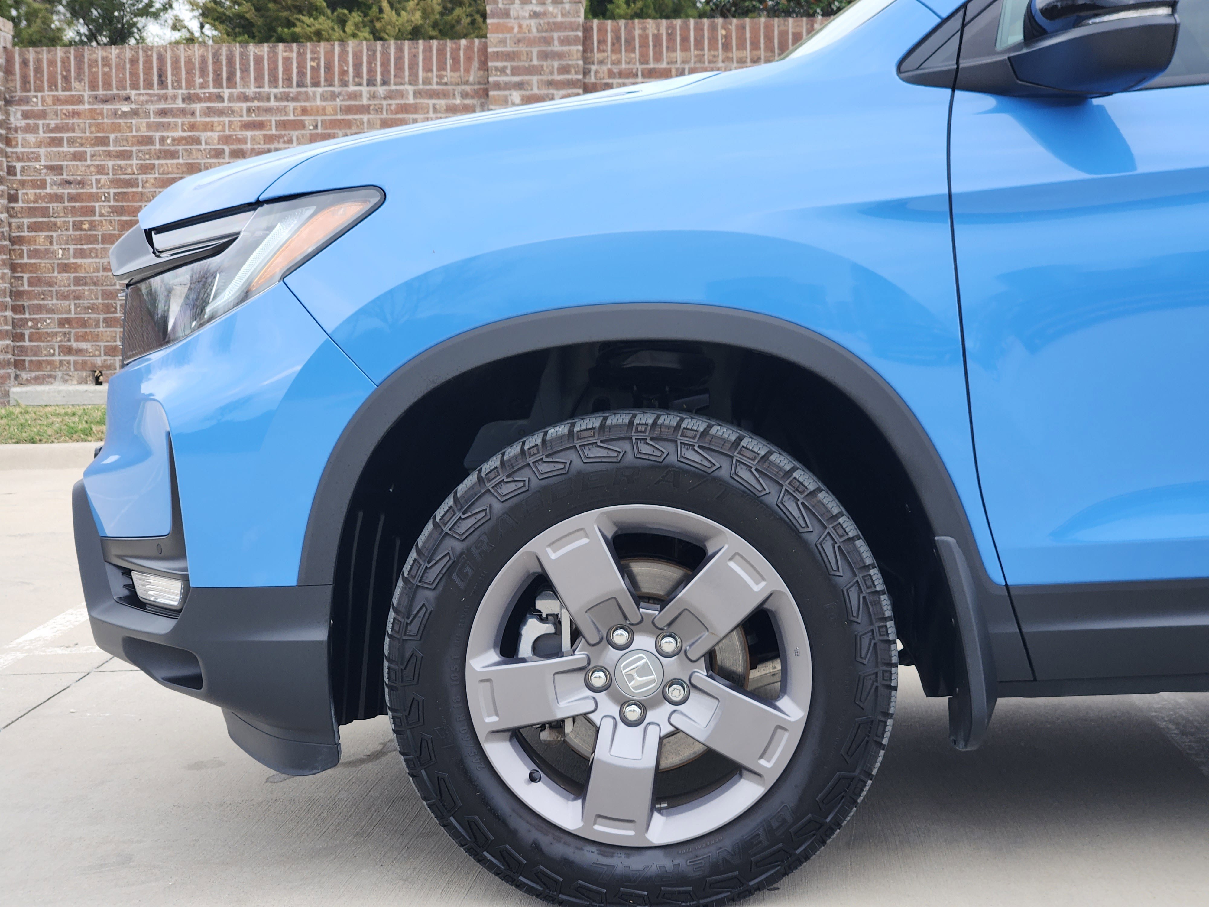 Certified 2025 Honda Ridgeline TrailSport image 10