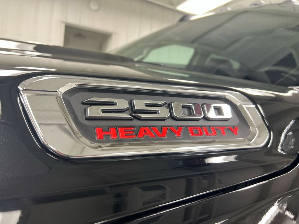 Used 2026 RAM 2500 Limited AWD/4WD image 26
