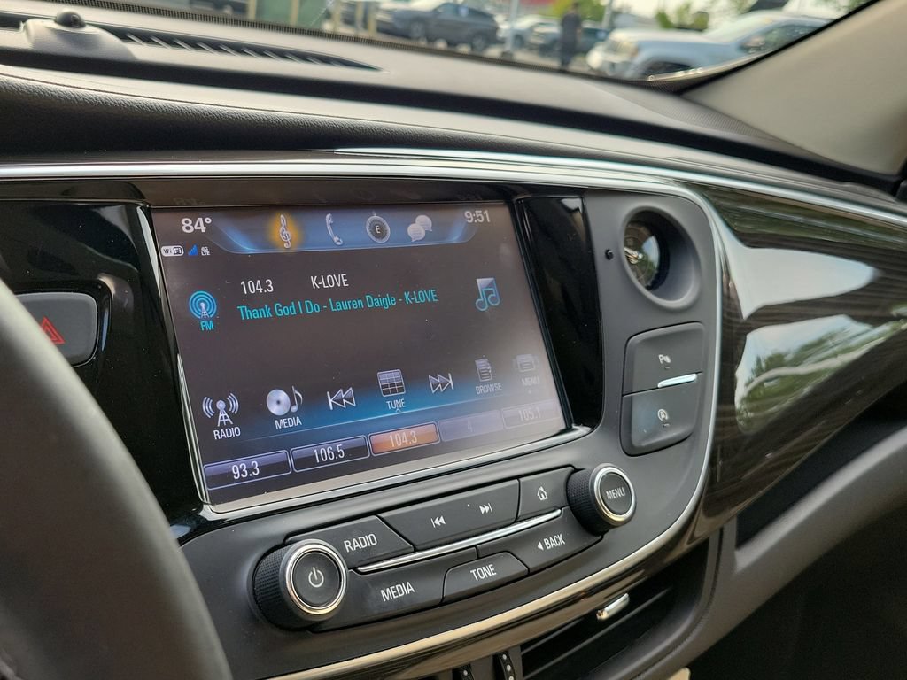 Used 2020 Buick Envision Preferred FWD image 30