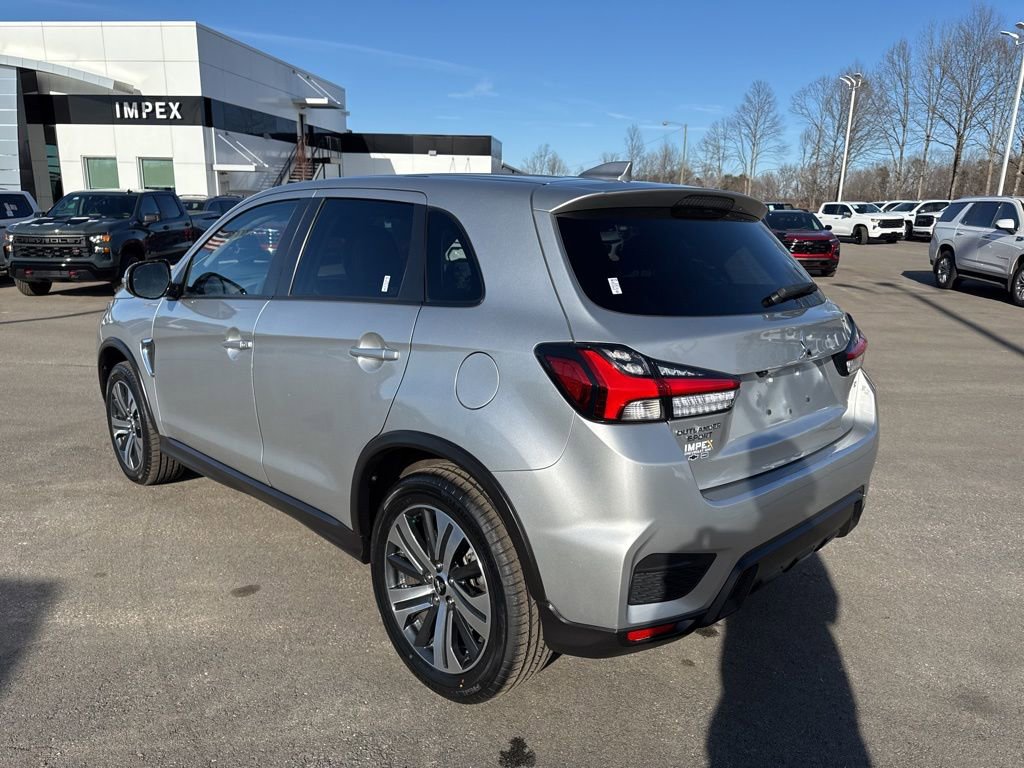Used 2023 Mitsubishi Outlander Sport ES image 3
