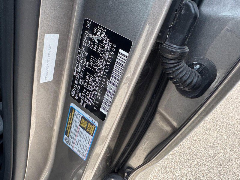Used 2019 Kia Sorento L FWD image 28