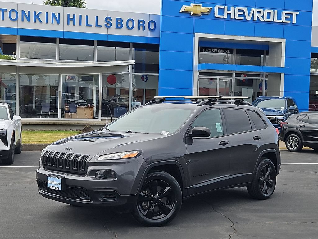 Used 2016 Jeep Cherokee Sport AWD/4WD image 2