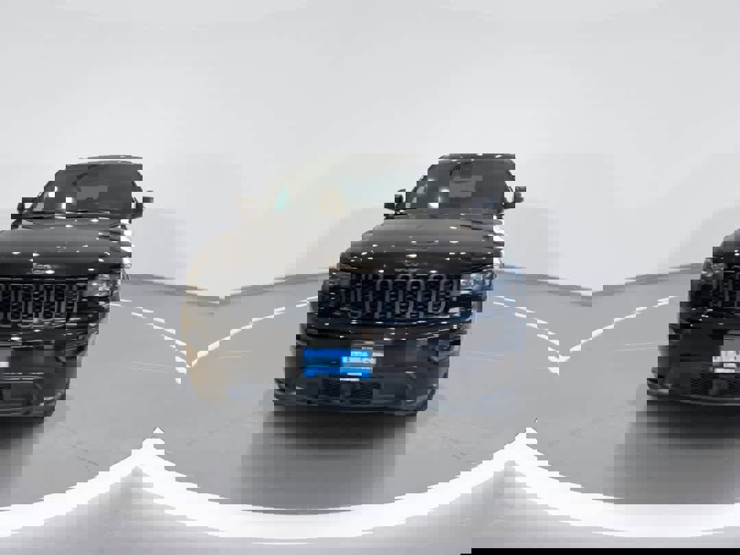 Used 2021 Jeep Grand Cherokee Limited w/ Quick Order Package 2GK 80th image 3