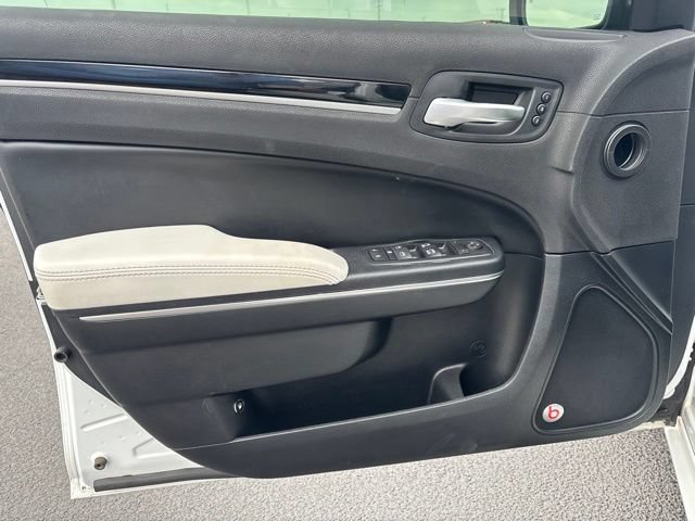Used 2017 Chrysler 300 S w/ 300S Premium Group 2 RWD image 19