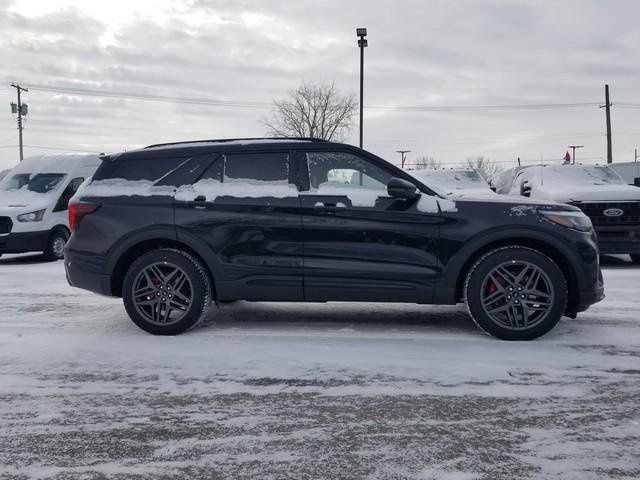 New 2026 Ford Explorer ST-Line w/ ST-Line Street Pack video 2