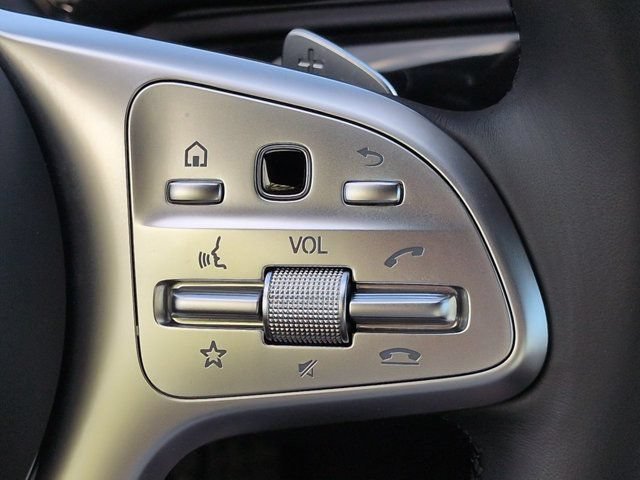Used 2020 Mercedes-Benz S 560 4MATIC Sedan image 26