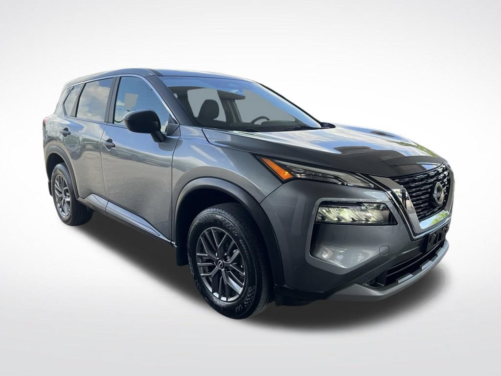Certified 2023 Nissan Rogue S AWD/4WD image 3
