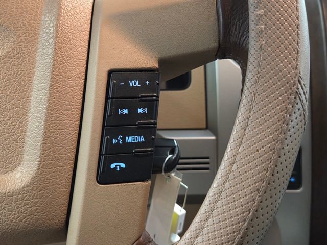 Used 2013 Ford F150 King Ranch w/ King Ranch Luxury Pkg image 23