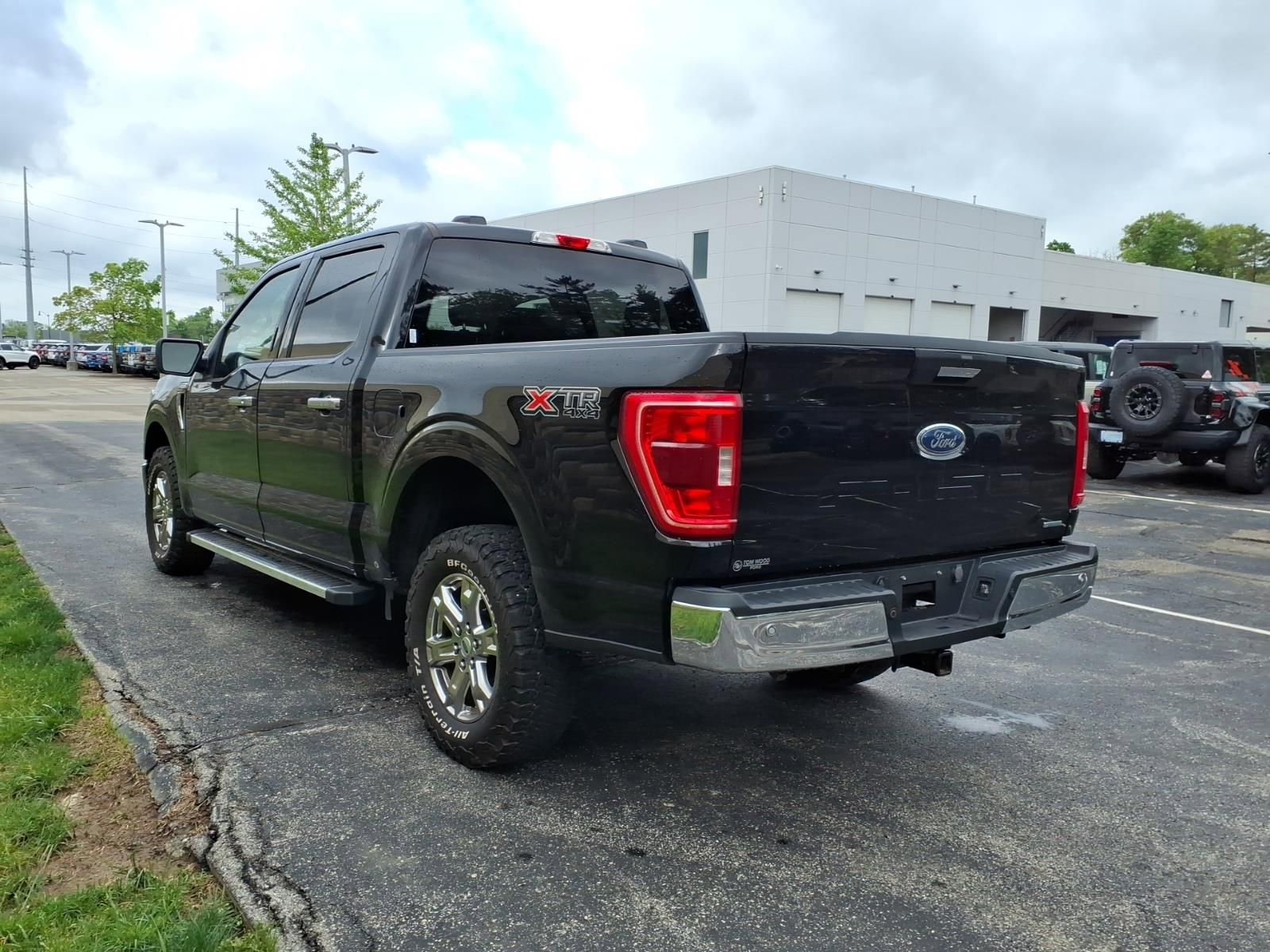 Used 2023 Ford F150 XLT w/ Equipment Group 301A Mid AWD/4WD image 8