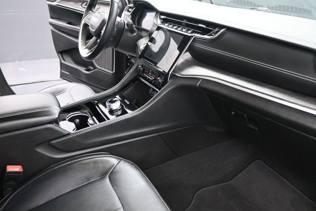 Used 2022 Jeep Grand Cherokee Limited RWD image 41