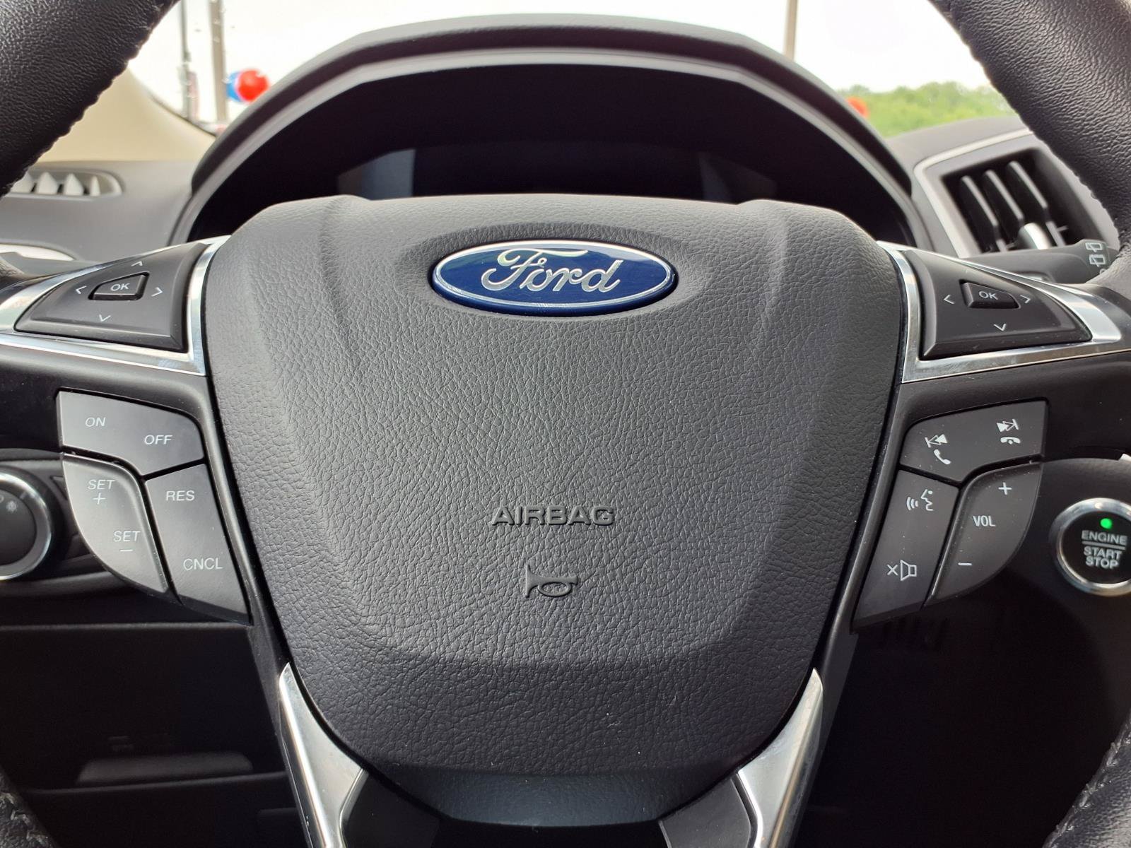 Used 2024 Ford Edge SEL w/ Convenience Package AWD/4WD image 16