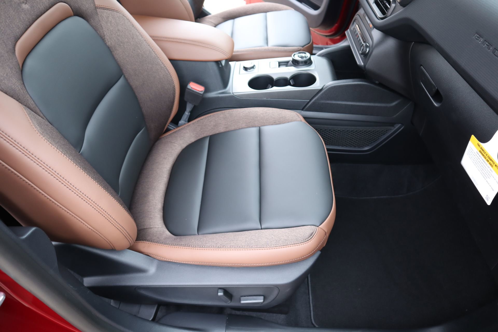 New 2026 Ford Bronco Sport Outer Banks w/ Outer Banks Tech Package+ image 13