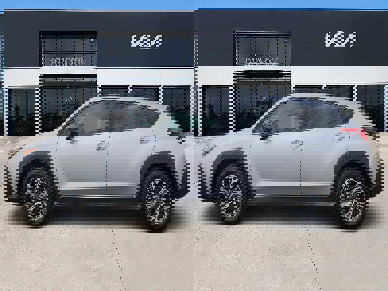 Used 2024 Subaru Crosstrek 2.0i Premium AWD/4WD image 4