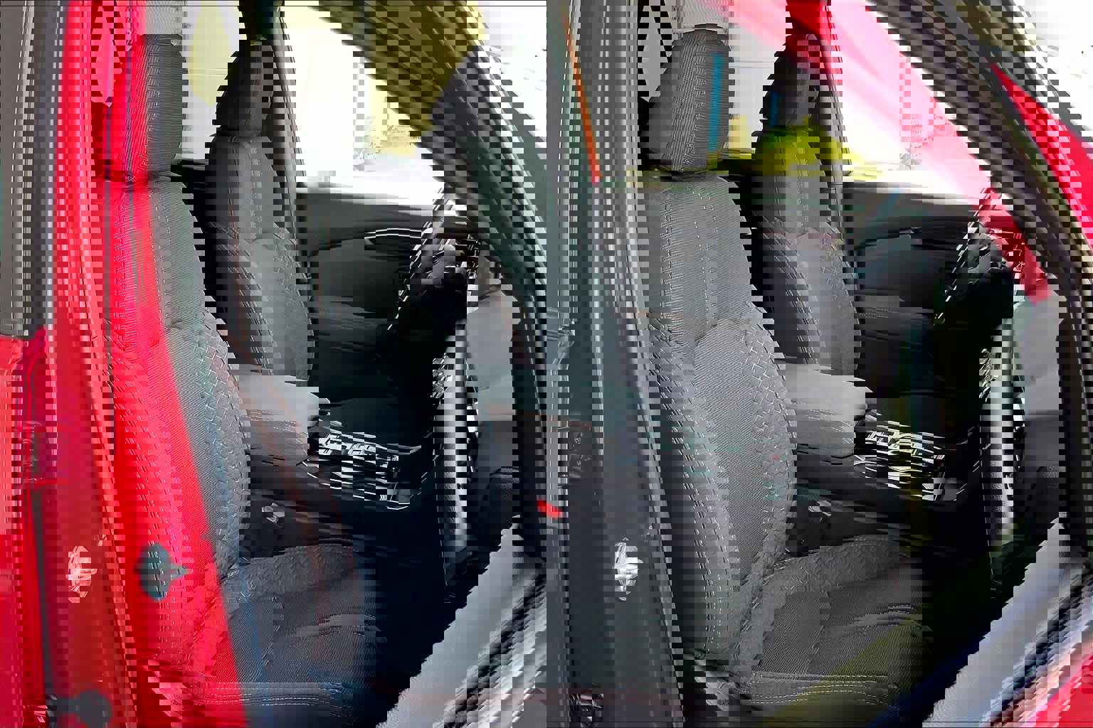 Used 2024 Honda Pilot Sport image 9