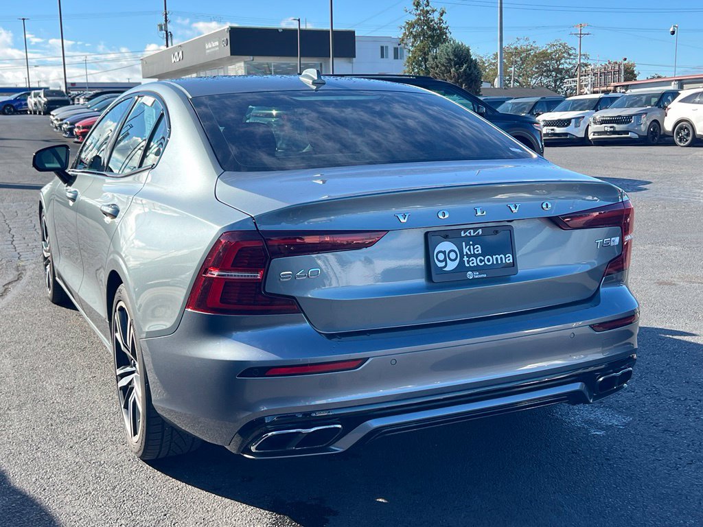 Used 2019 Volvo S60 T5 R-Design FWD image 9