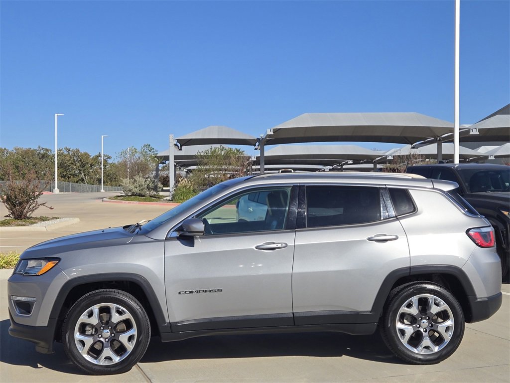 Used 2020 Jeep Compass Limited image 4