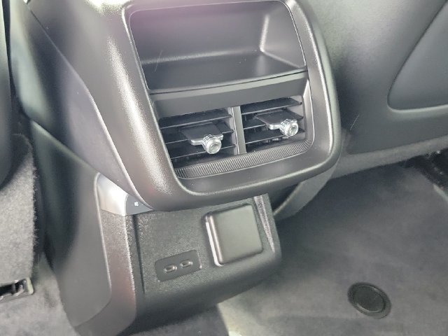 Certified 2024 Cadillac Lyriq Sport RWD image 24