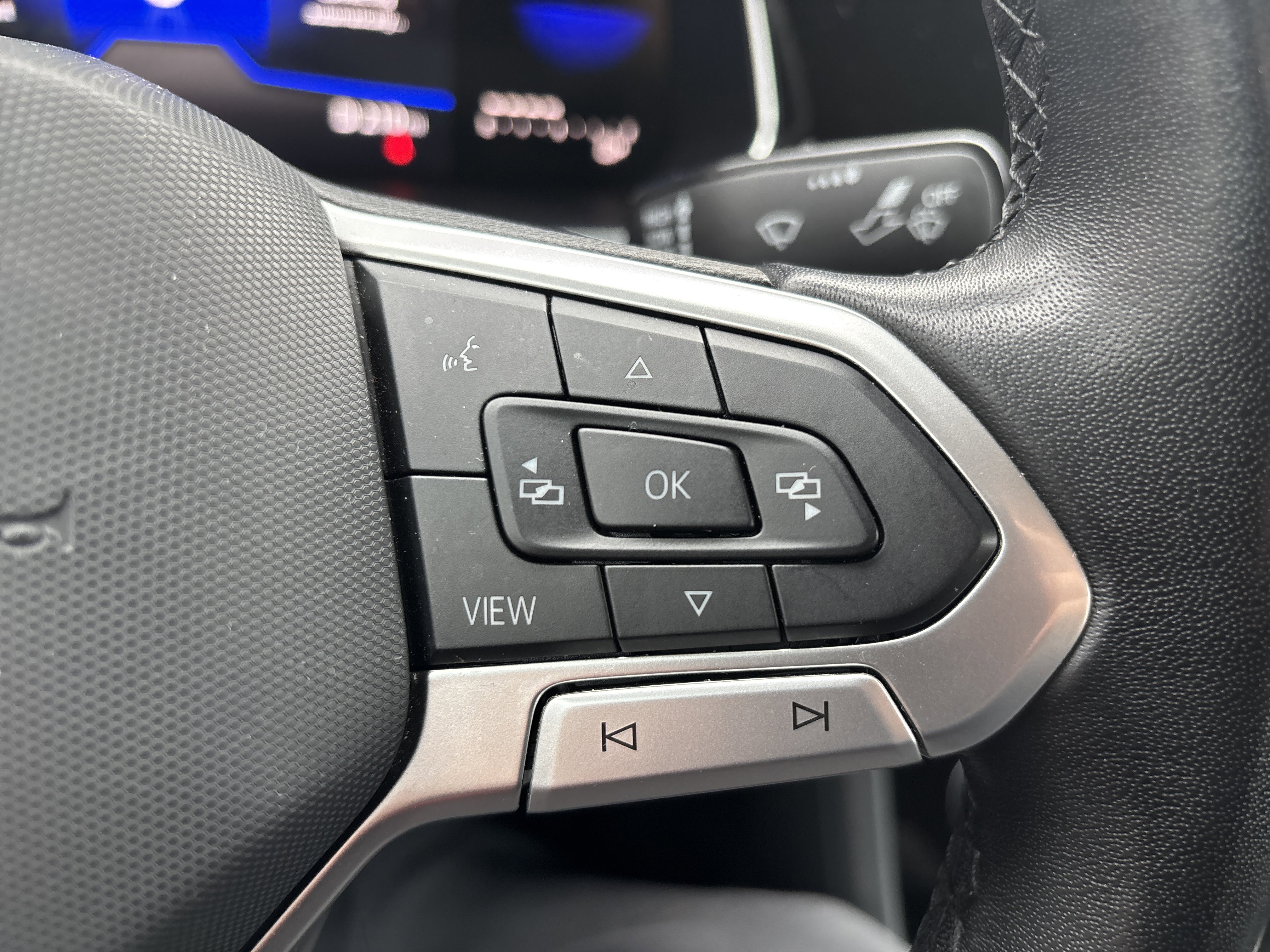 Used 2024 Volkswagen Jetta SE image 20