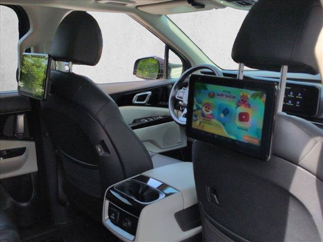 Used 2024 Kia Carnival SX Prestige FWD image 24