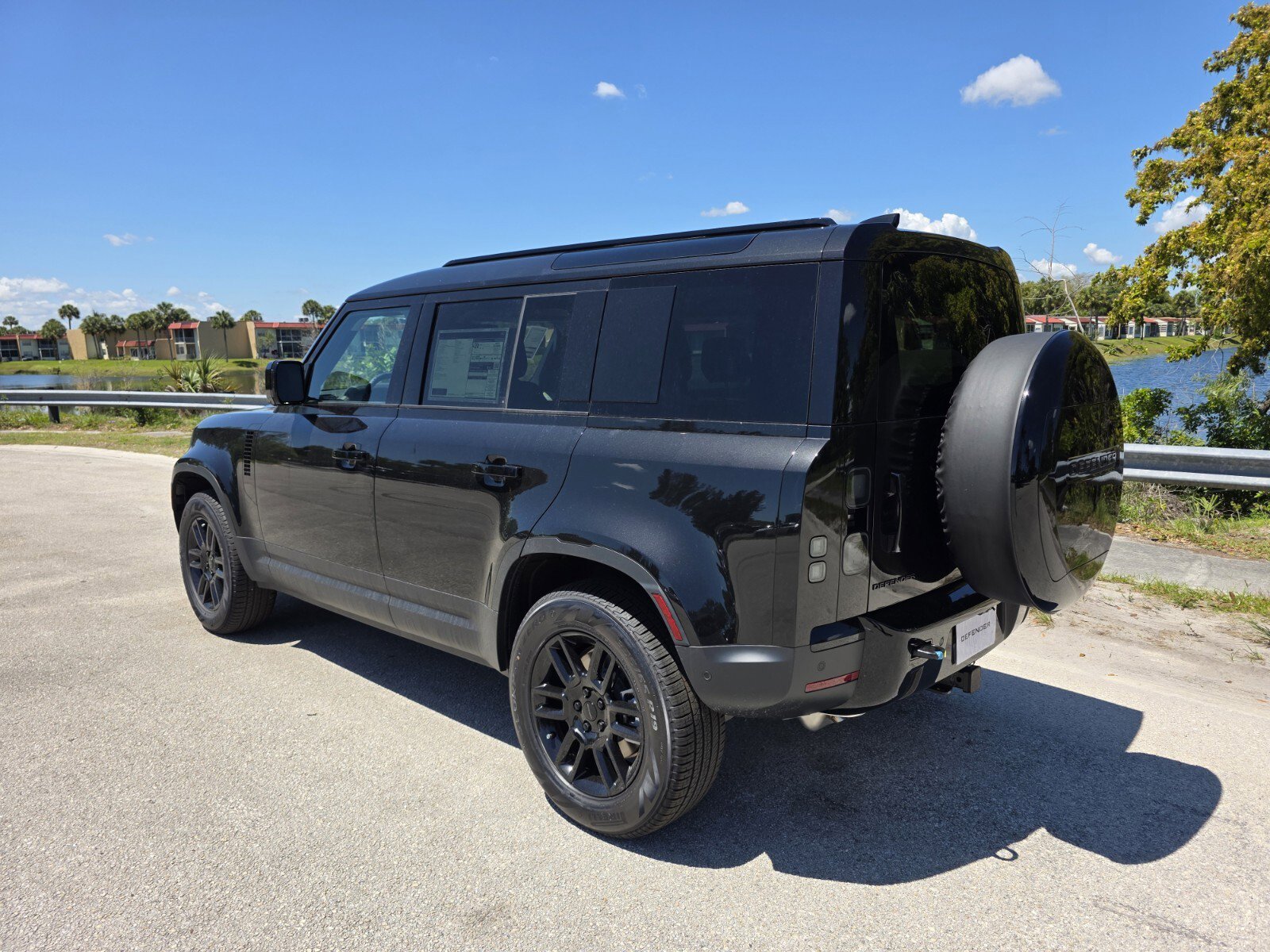New 2026 Land Rover Defender 110 S AWD/4WD image 2