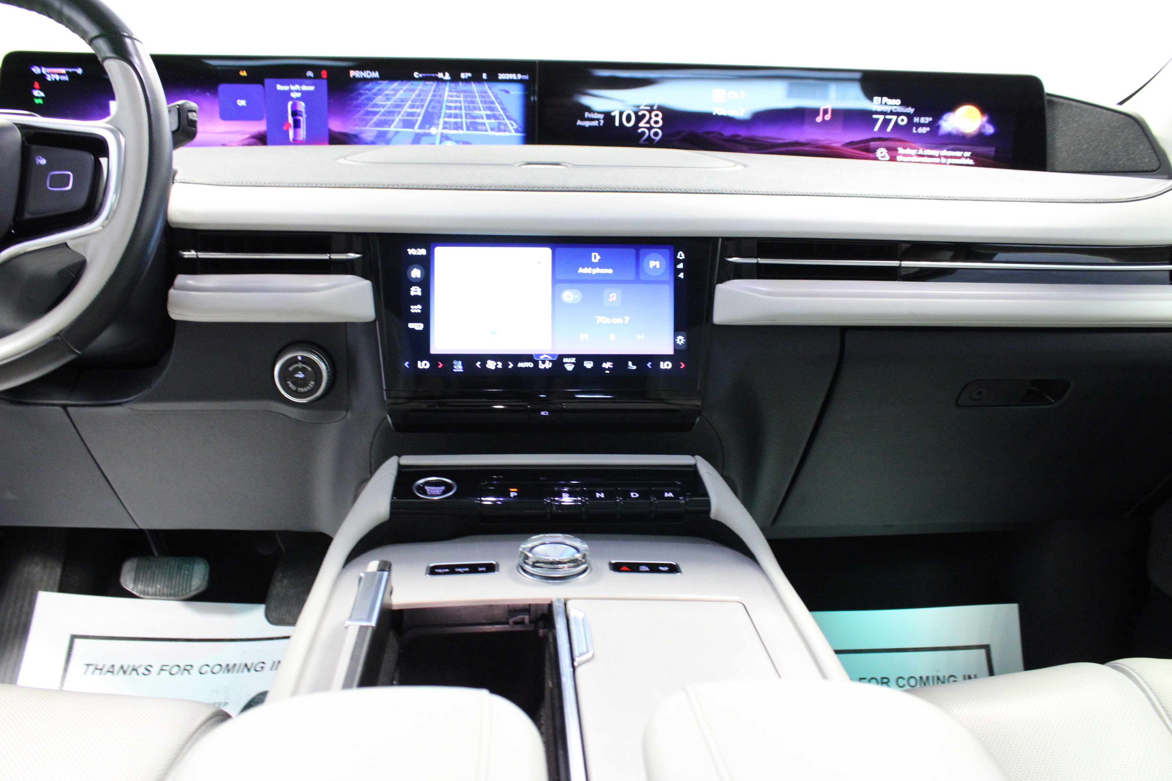 Used 2025 Lincoln Navigator L Reserve AWD/4WD image 19