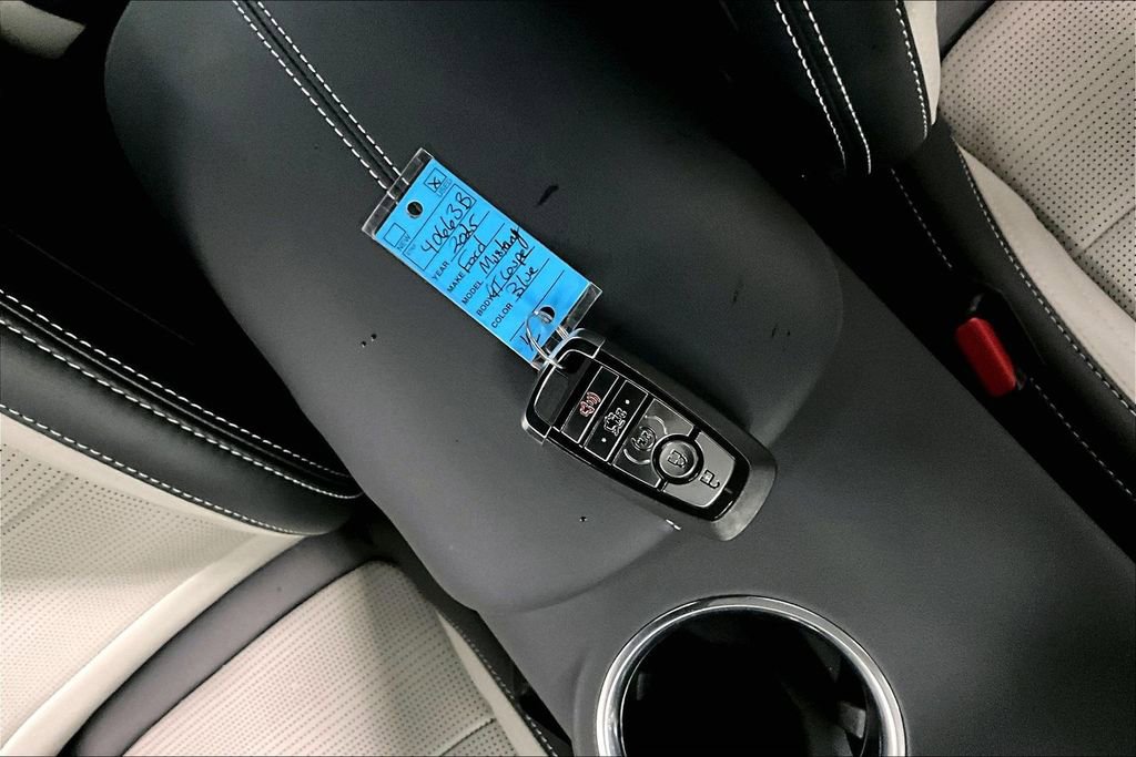 Used 2025 Ford Mustang GT Premium image 28