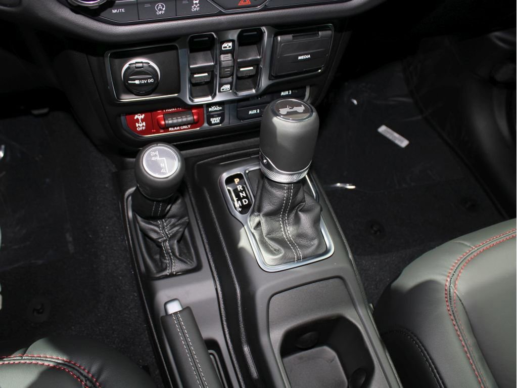 New 2025 Jeep Wrangler Unlimited Rubicon image 21