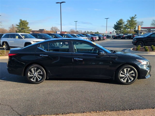 Used 2019 Nissan Altima 2.5 S image 3