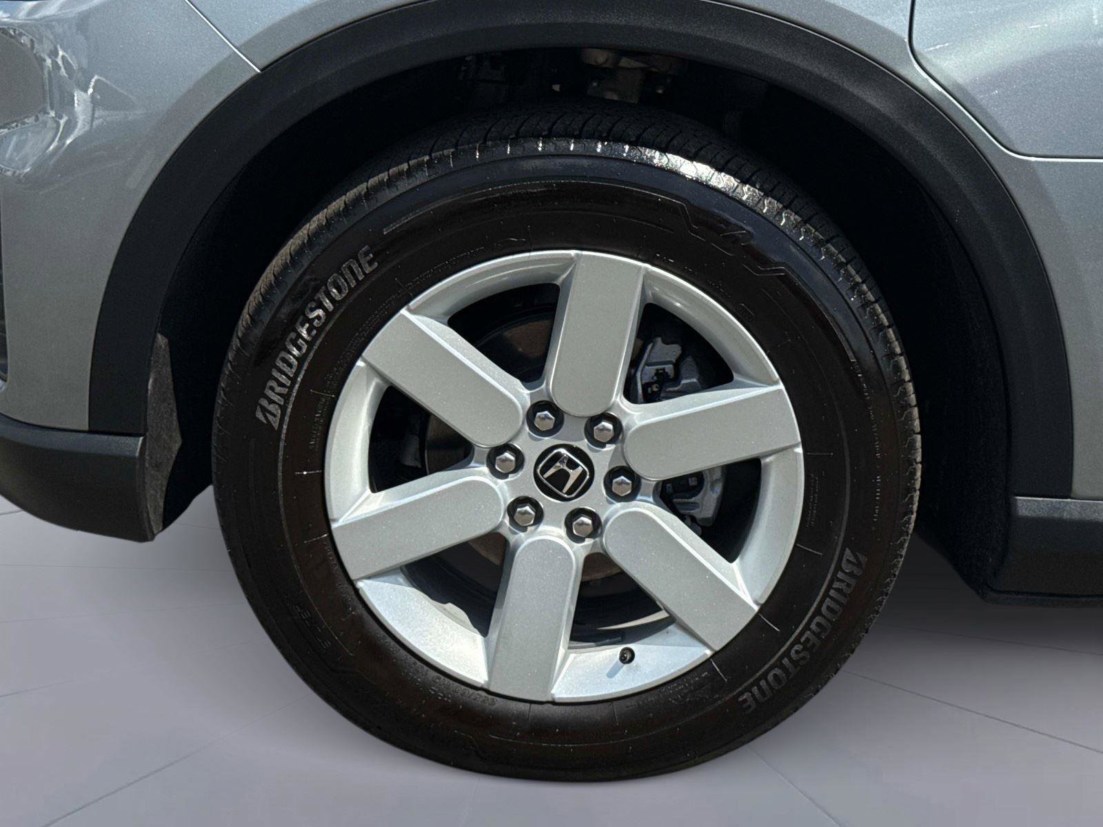 Certified 2024 Honda Prologue EX image 11