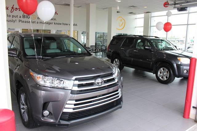 Used 2023 Toyota Camry SE image 28